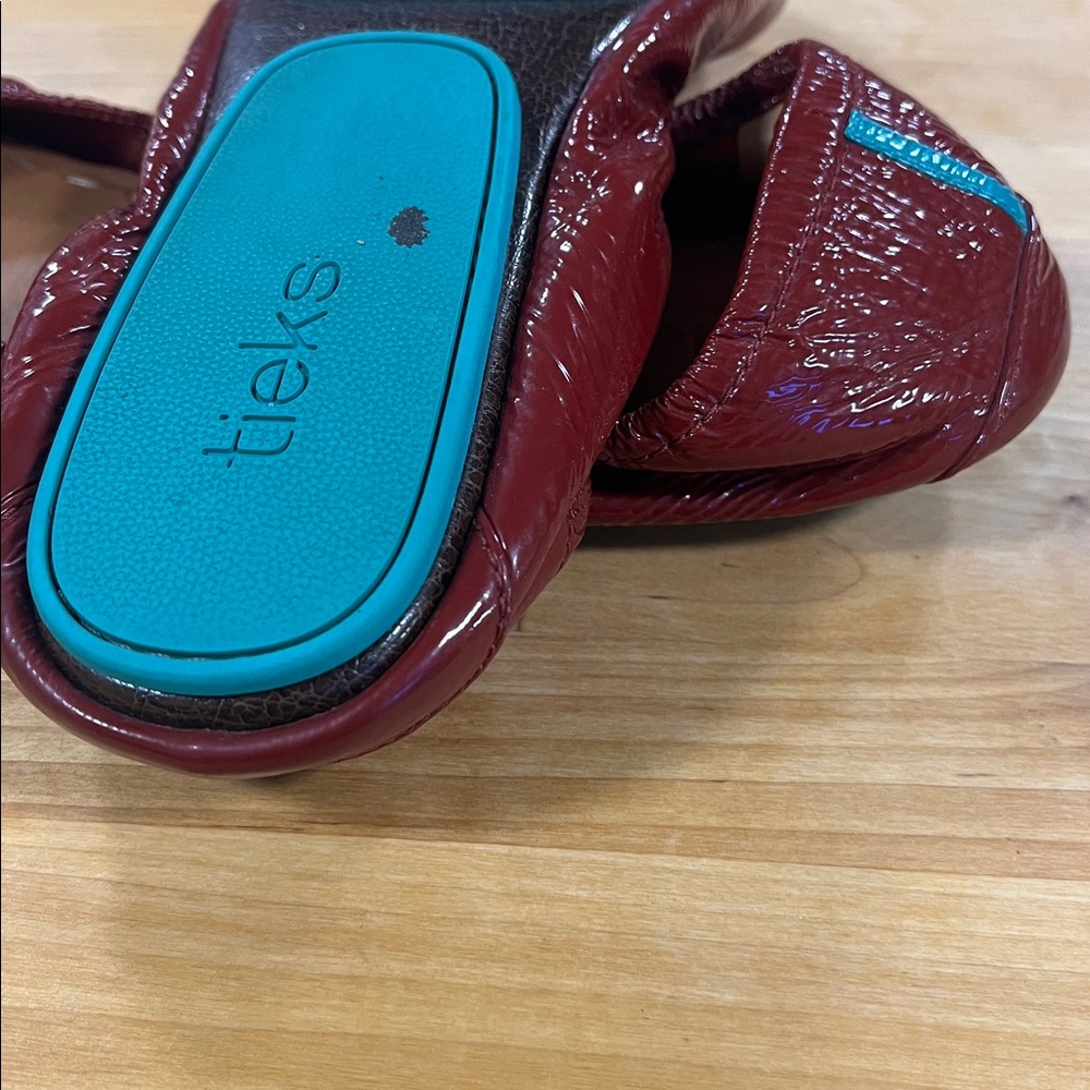 Tieks by Gavrieli Red Patent Leather Ballet Flats Size 12 - Picture 8 of 8
